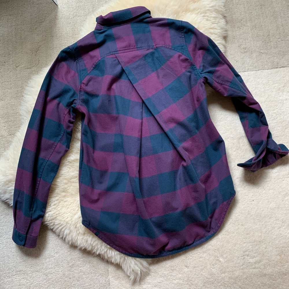 NWT Lululemon Fall Winter Plaid Flannel Button Down Shirt Top - Picture 7 of 8